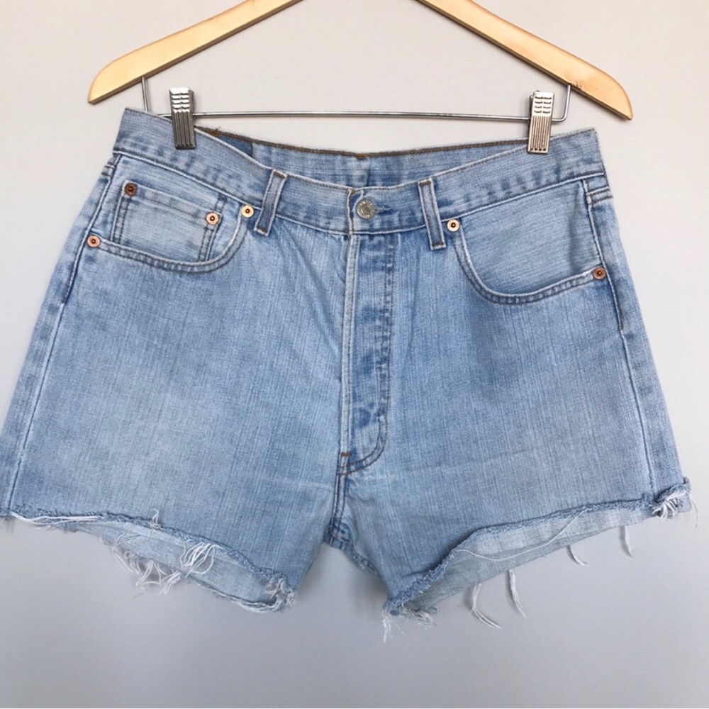 Levi’s 501 shorts
